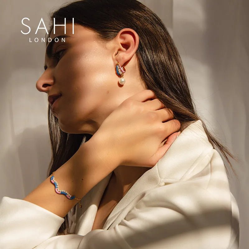 Fantasy Chain & Link Pearl and Enamel Bracelet - SAHI London | Handcrafted Jewellery Handbags & T-shirt Fashion