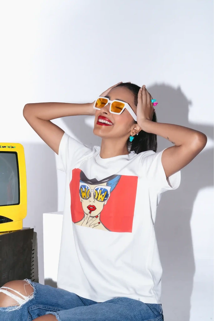 Pop Art WOW Unisex T-Shirt - SAHI London | Handcrafted Jewellery Handbags & T-shirt Fashion