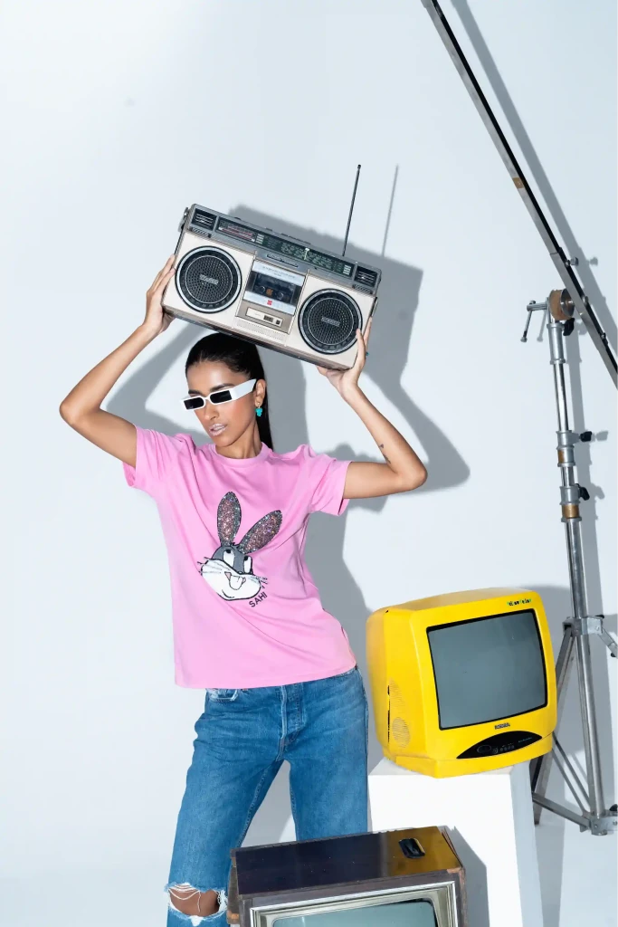 Pop Art Rabbit Unisex T-Shirt - SAHI London | Handcrafted Jewellery Handbags & T-shirt Fashion