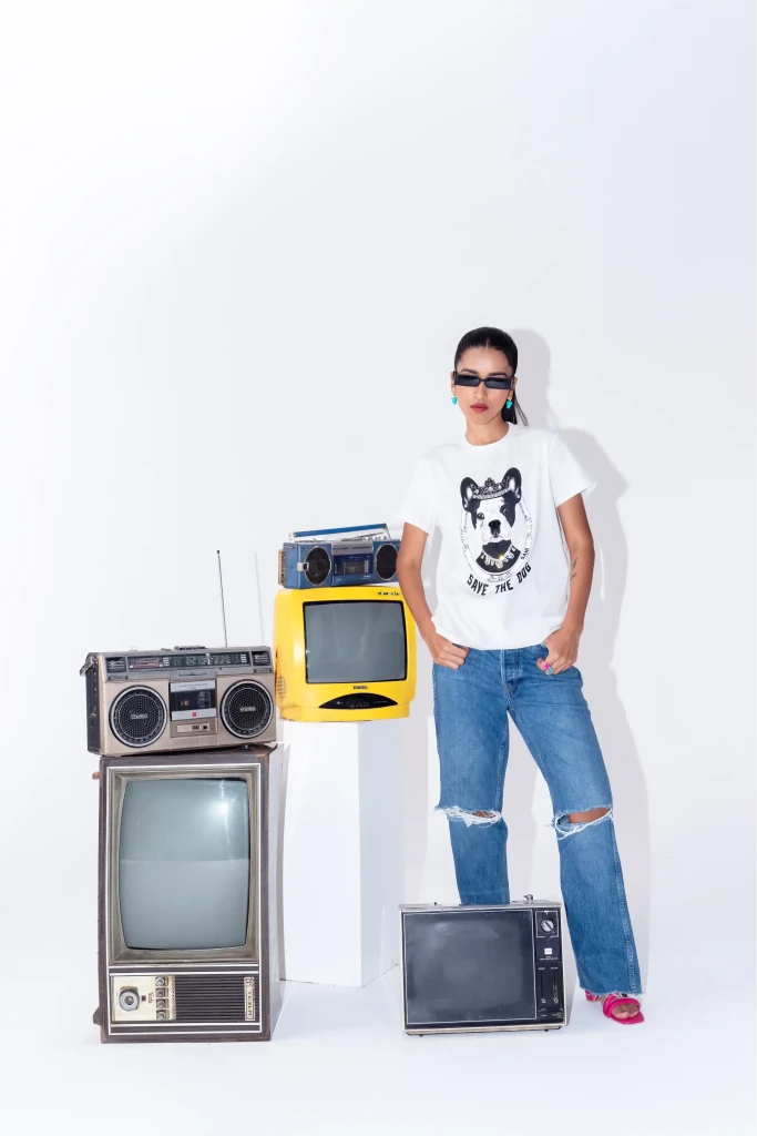 Pop Art Save the Dog Unisex T-Shirt - SAHI London | Handcrafted Jewellery Handbags & T-shirt Fashion