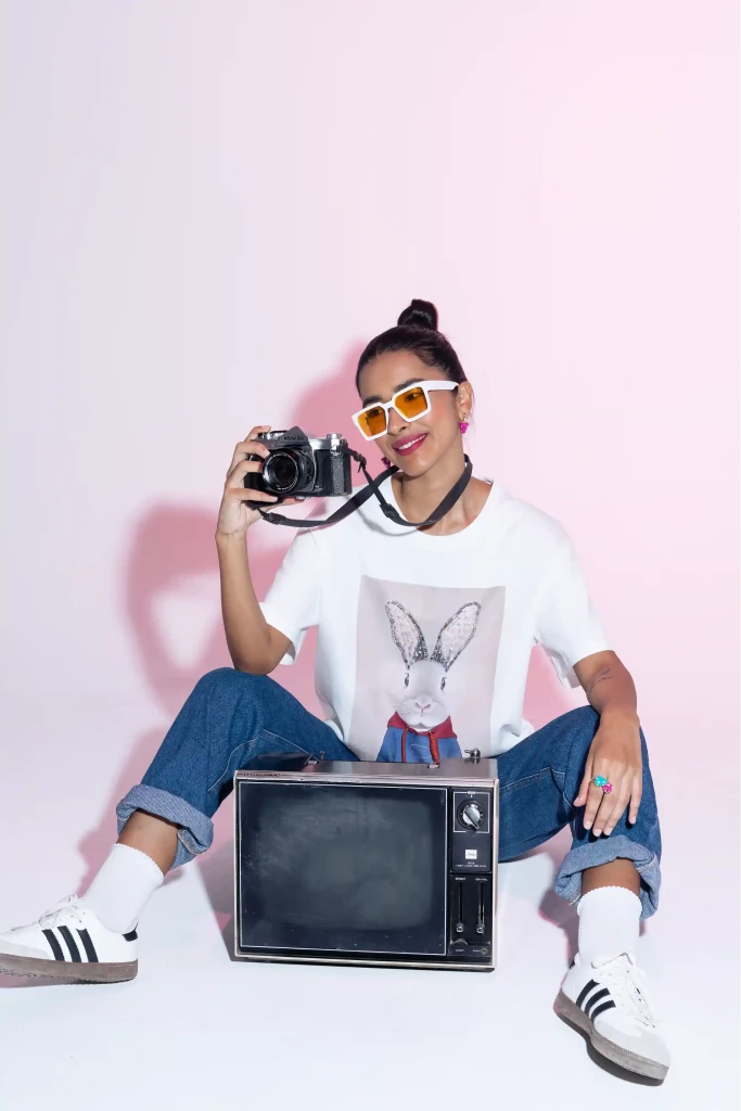 Pop Art Roger Unisex T-Shirt – Hand - Embroidered, 95% Cotton, Relaxed Fit - SAHI London | Handcrafted Jewellery Handbags & T-shirt Fashion
